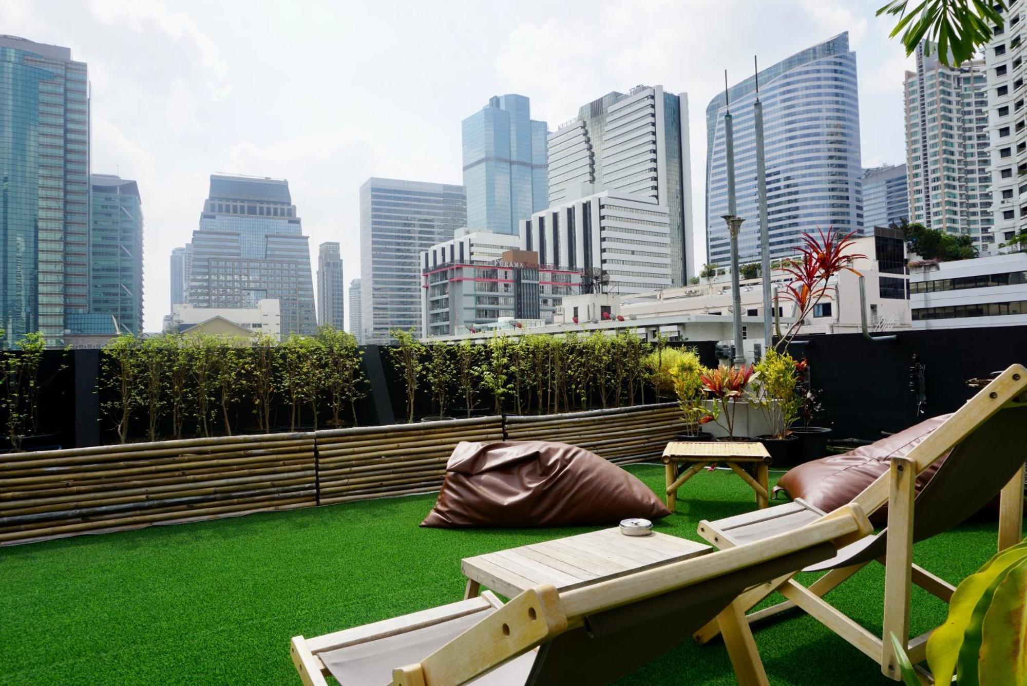 Hip And Funky Apartment Silom Soi 3, With Rooftop View Бангкок Екстер'єр фото